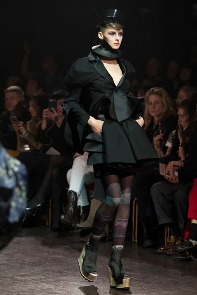 Look 36